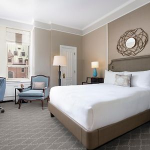 Fairmont Zimmer mit Queensize-Bett